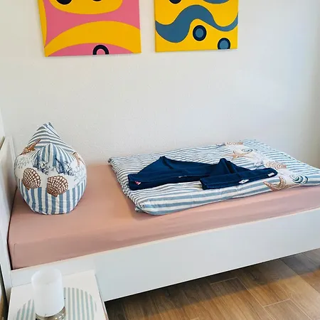 Apartment Duhner Allee 10, Litfaß 11 *